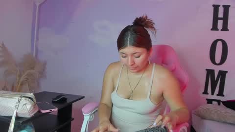 carolay759687 online show from February 1, 3:30 am