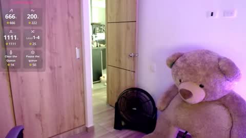 Carol online show from March 4, 4:41 pm