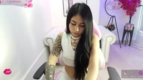 CAROLINA.  online show from March 3, 12:22 pm