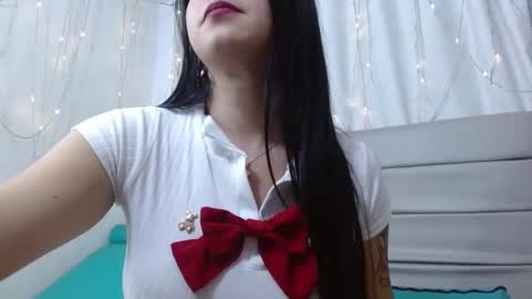 carolinabernalrs707 online show from April 2, 3:59 am