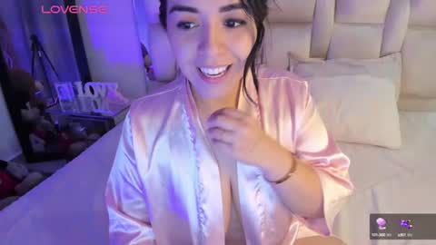 caroline online show from November 12, 5:27 am