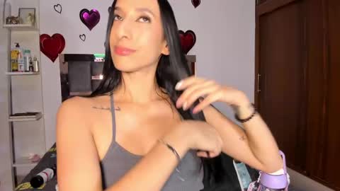 CAROLINE online show from February 19, 2:33 am