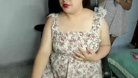 caroline_rodriguez_9 online show from November 26, 7:48 pm