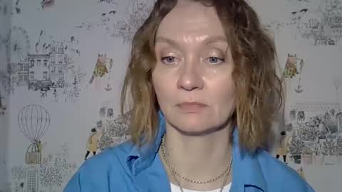 carra_hut online show from November 7, 10:36 pm