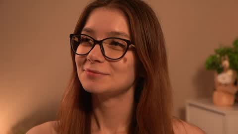 Cassie online show from April 18, 3:58 pm