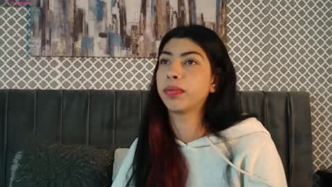 cassie_bloom online show from October 16, 7:00 am