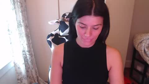 cassiealvarez online show from September 20, 9:57 pm