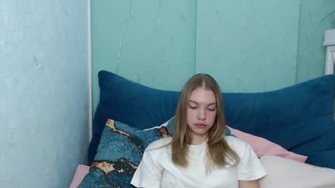 Tina online show from September 12, 5:19 am