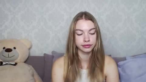 Tina online show from September 21, 4:44 am