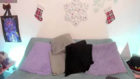 Cata green model independient online show from December 15, 8:14 pm