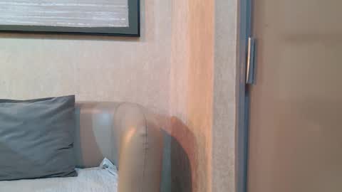 cataleya1_sm online show from November 25, 11:34 am