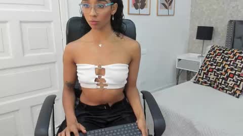 Cataleya online show from November 17, 8:09 pm