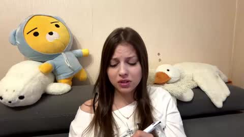 Katrin online show from August 9, 12:09 pm
