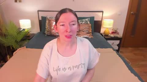 Catrin online show from April 18, 4:48 am