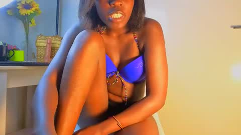 catrine online show from February 1, 2:10 am