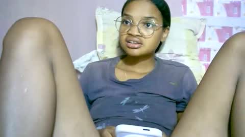 CathyXLisa online show from February 25, 7:29 am