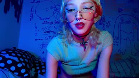 Cat online show from January 29, 12:12 am