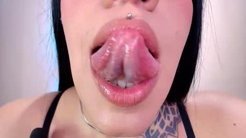 Cattleya online show from February 11, 5:09 am