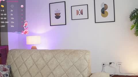 cattleyascaly online show from December 13, 7:21 pm