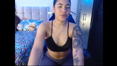 Caylinn online show from October 20, 5:32 am