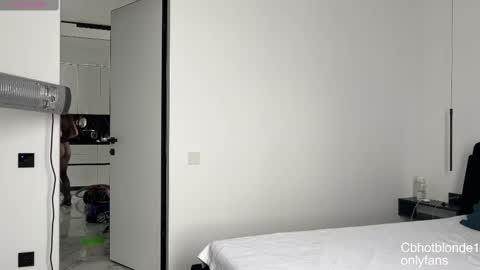 Folow my instagram cuteback7272 and onlyfans cbhotblonde1 online show from March 3, 11:36 am