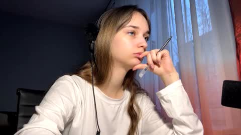 Lily online show from November 29, 12:09 pm