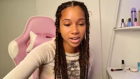 CEDAYA555 online show from October 1, 9:58 am