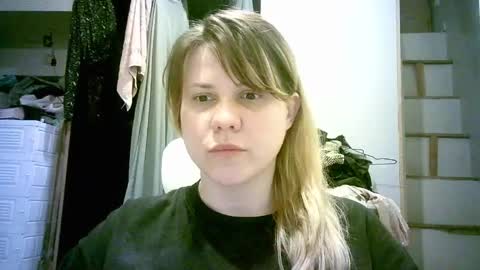 celeste_naughty_ online show from April 4, 10:58 am