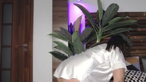 CelesteBailey online show from January 30, 4:58 am