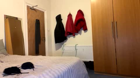 Celestial online show from March 25, 6:33 pm