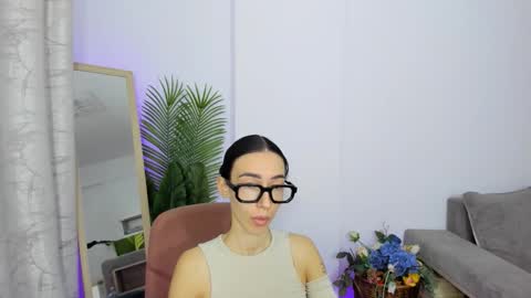 Celine Roxelle online show from September 13, 6:05 pm