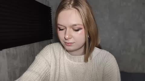 Lia online show from February 5, 7:33 am