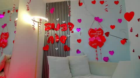 channelcox18 online show from February 15, 5:09 am