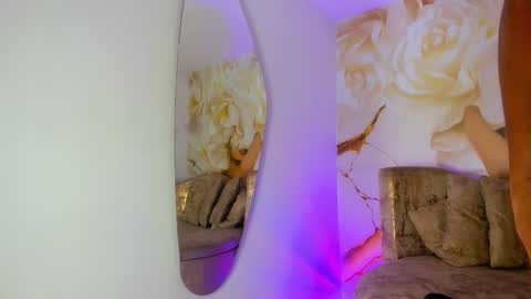 channelcroix online show from November 7, 7:41 pm