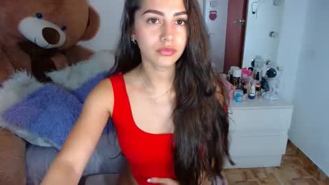 Isabella online show from January 4, 9:09 pm