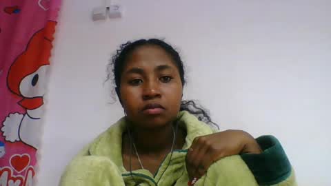 chantale483461 online show from July 17, 5:27 pm