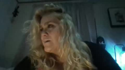 Ms. Behaving online show from December 26, 12:16 pm