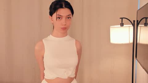 Yumi online show from January 9, 10:41 am