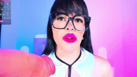 Charloott Evans online show from February 8, 1:11 am