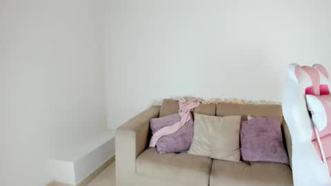    online show from February 3, 7:00 pm