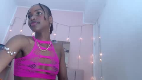 charlothcameronres online show from May 2, 12:19 pm