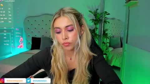 charlotte  grey online show from February 3, 8:35 pm