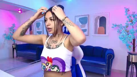 Charlotte online show from February 12, 3:18 am