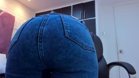 Charlotte Icee online show from October 7, 6:56 pm