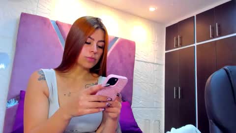 Charlotte Icee online show from October 22, 3:28 pm