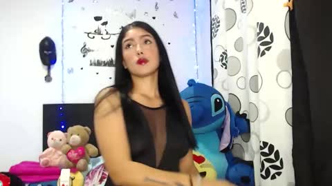 Charlotte luna95 online show from February 3, 2:53 am