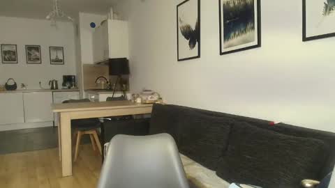 Charlotte Roche online show from January 11, 5:07 pm