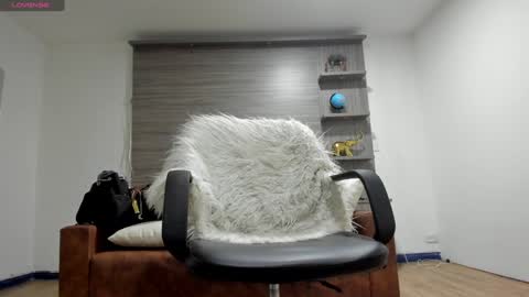 Charlotte  Everyday From 0700 to 1300 Col Time online show from January 25, 12:30 pm