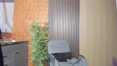 Charlotte  Everyday From 0700 to 1300 Col Time online show from February 17, 11:02 am