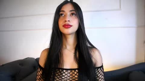 Lauren Rus online show from June 2, 12:39 pm